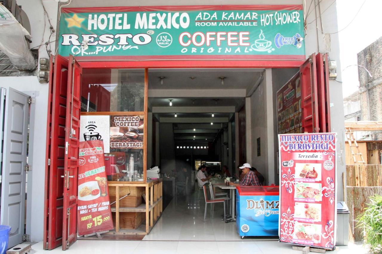Hotel Mexico Berastagi Exterior photo